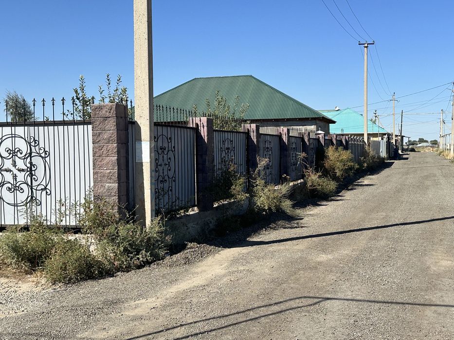 Участок огороженный