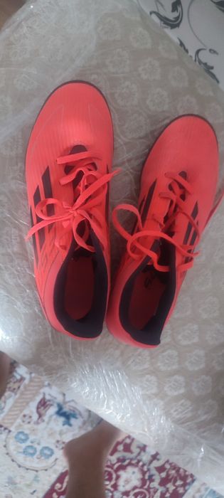 Сороконжка adidas f50 41 размер