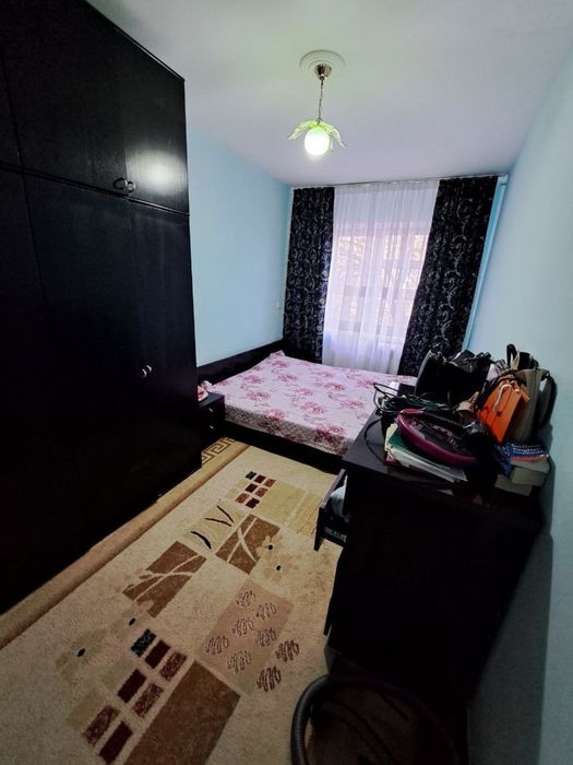 3 в4/2/4  кирпич . Ялангач 7 поликлика , институт Плеханова .балк 2*6