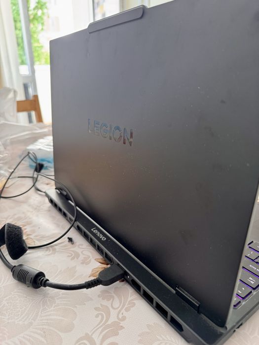 Лаптоп Lenovo Legion  5 15irx10 RTX 5070, I9 14900HX