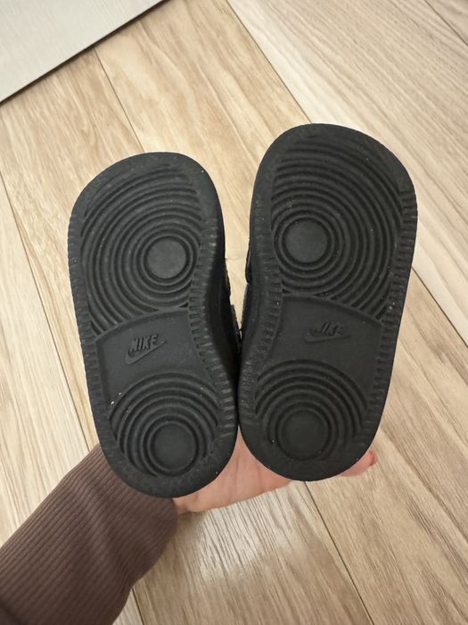 Ghete Nike marimea 19.5