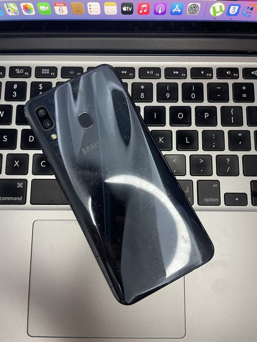Samsung a30 32gb