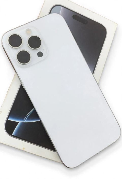 iPhone 16 Pro Max 256GB Рассрочка бар