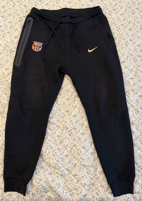 Pantaloni Nike Tech Barca
