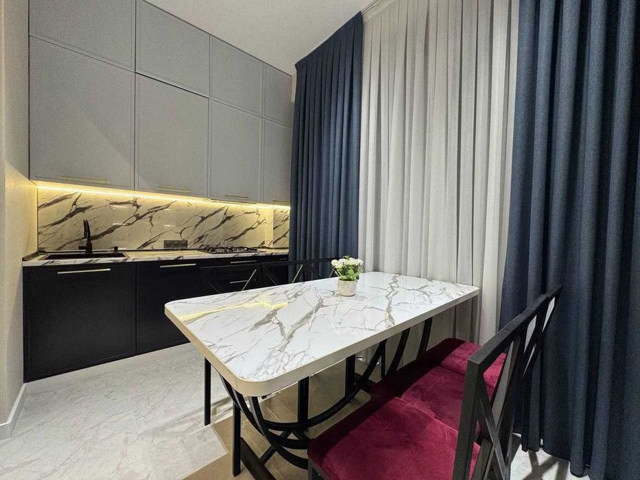 Квартира 102 м² с парковкой, ориентир Вундеркинд