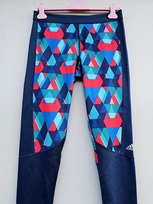 Adidas оригинален дамски клин Л размер