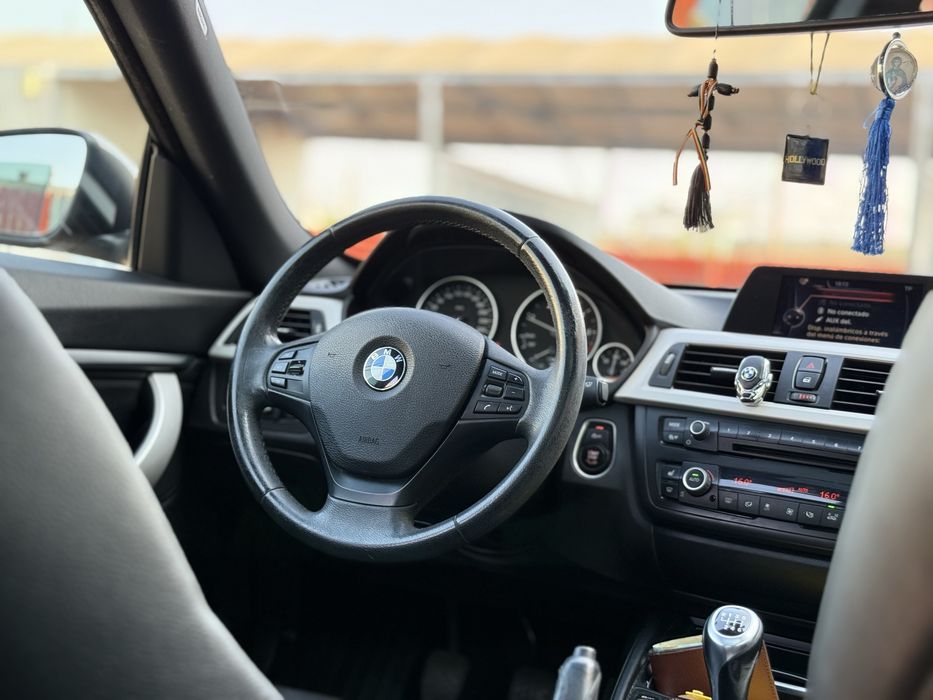BMW Seria 3 GT 320D negociabil făra schimburi