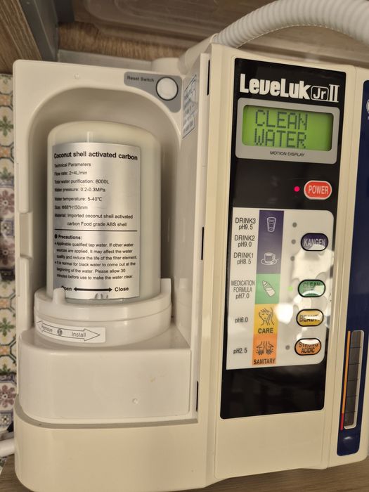 Filtru apa Kangen Leveluk Jr II cu filtru NOU