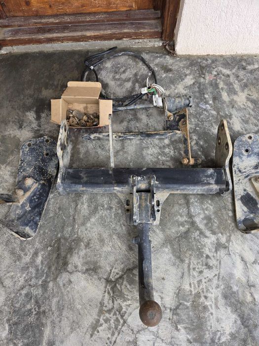 Carlig de remorcare Daihatsu Terios