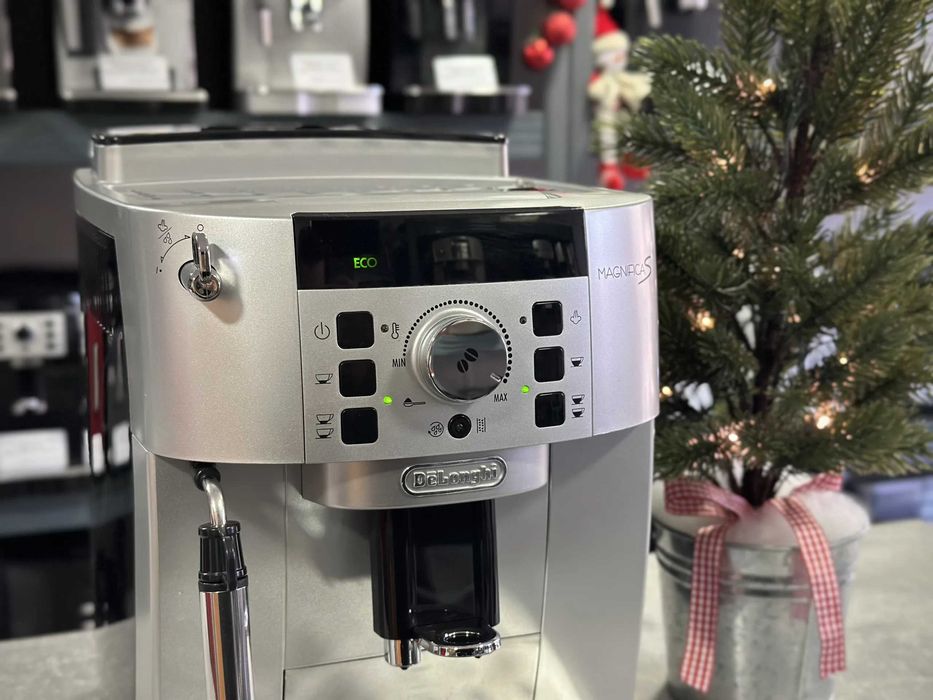 Кафемашина DeLonghi Magnifica S