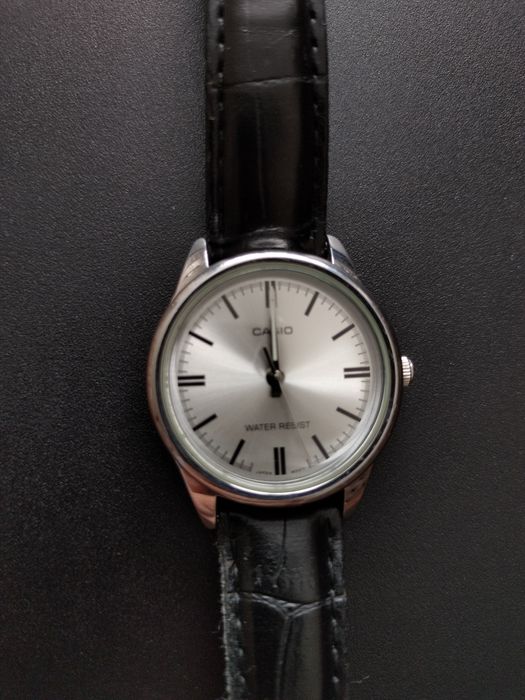 часы женские casio и orient