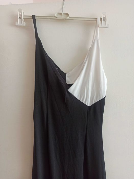 Дълга дамска рокля