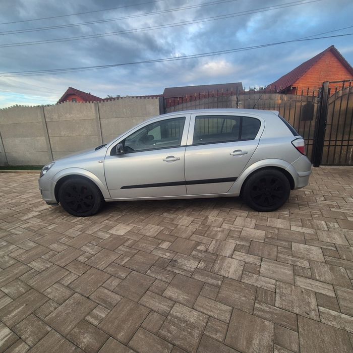 Opel Astra H , benzina ,105 CP , cutie automata , xenon , clima , Germania , 2005