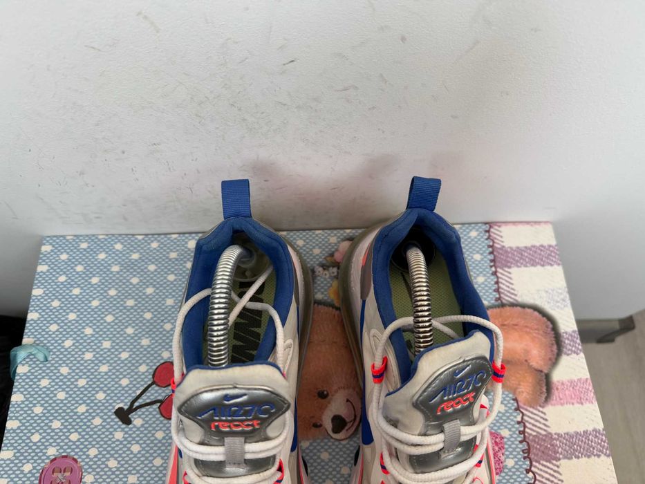 Nike Air Max 270 React''оригинални маратонки 39 номер