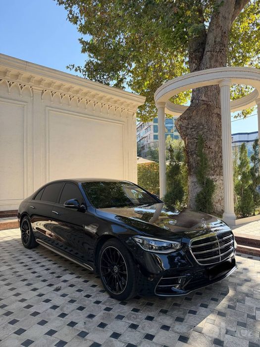 Mercedes-Benz s 580 full