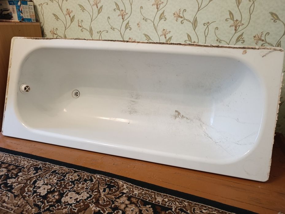 Продам металлическу ванную