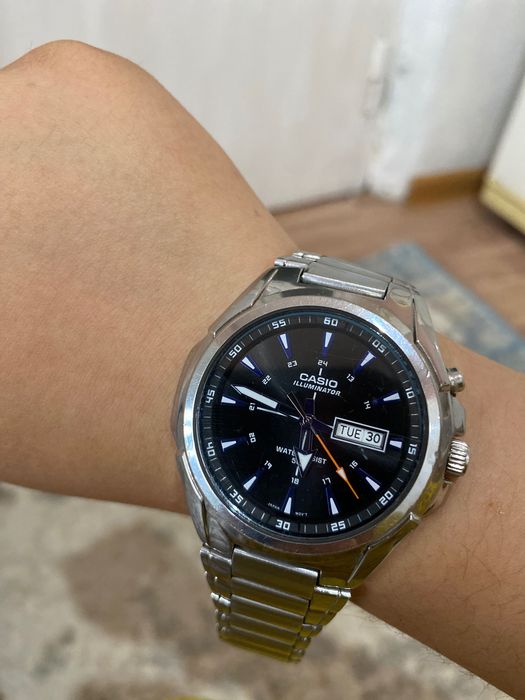 Casio часы кварцевый