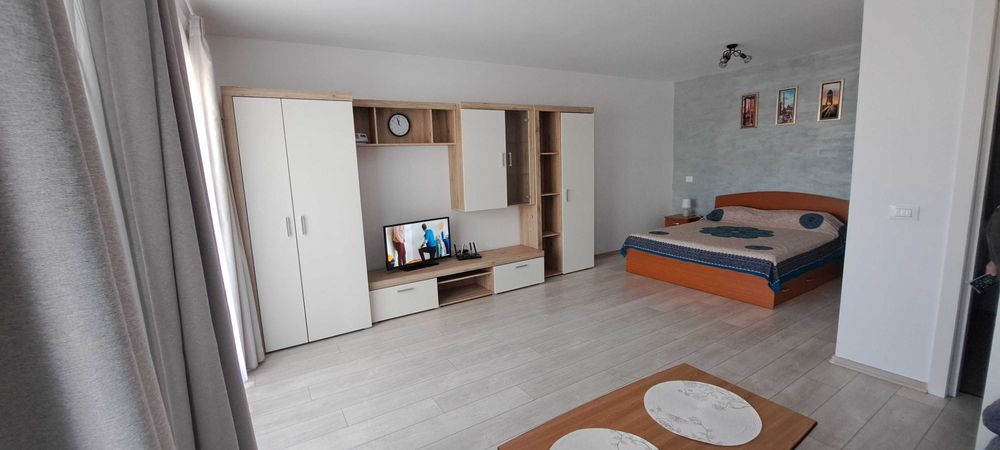 Inchiziez garsonieră