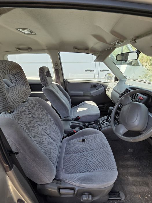 Suzuki vitara  2.0  четири цилиндъра 4x4
