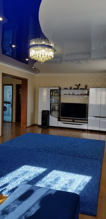 Продаётся коттедж .Центр города.