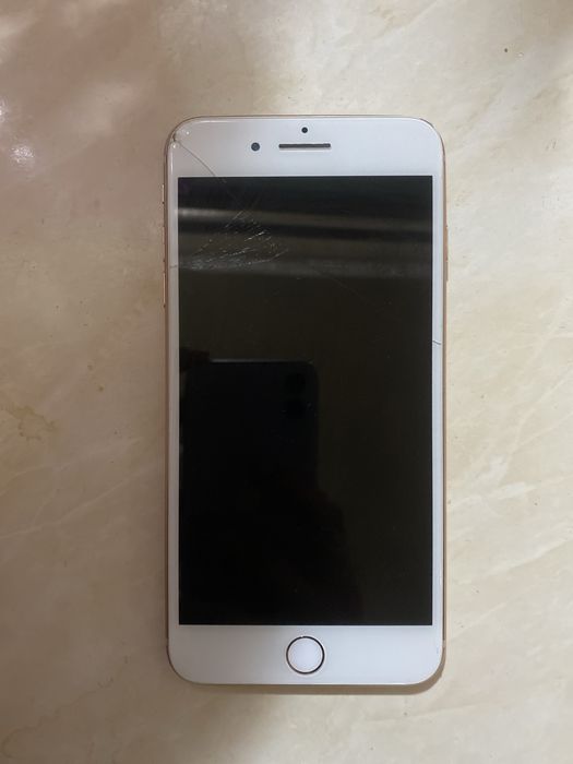 iPhone 8+ plus holati òrtacha