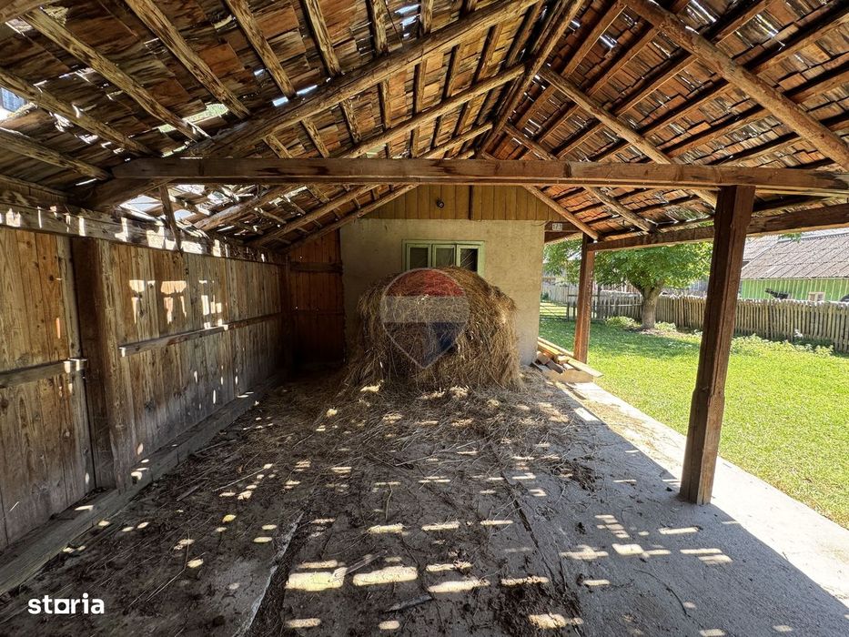 De vanzare | Casa si teren 5412mp , Scoala Sabasa | Borca | Neamt