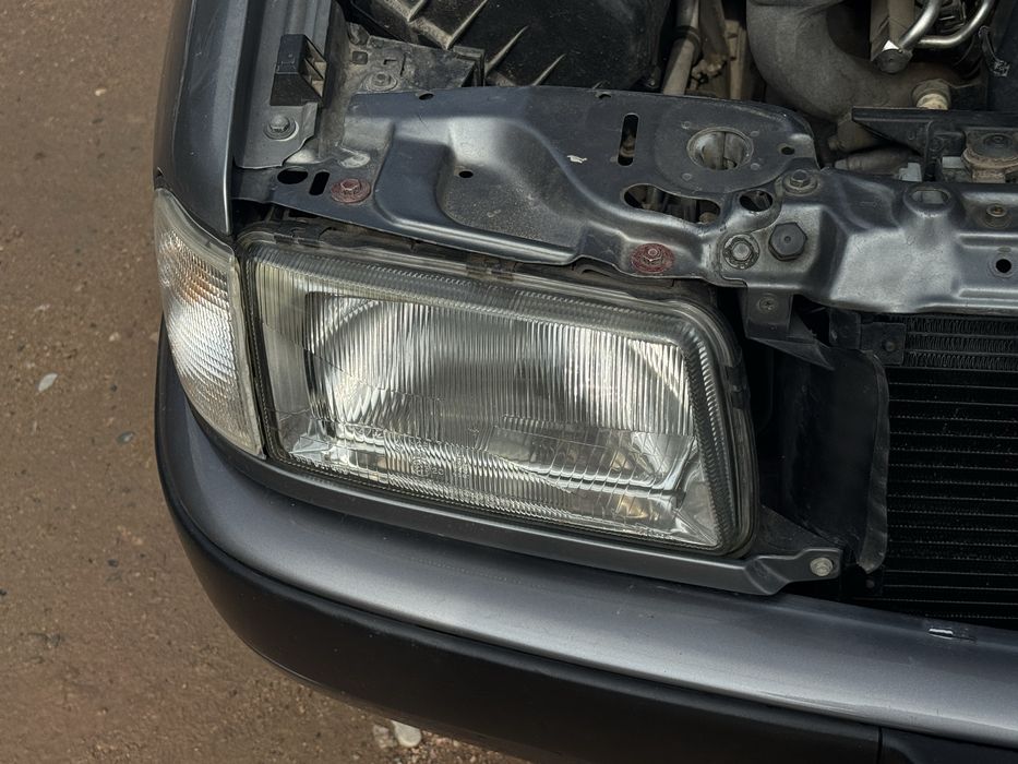 Фары от ауди  б4