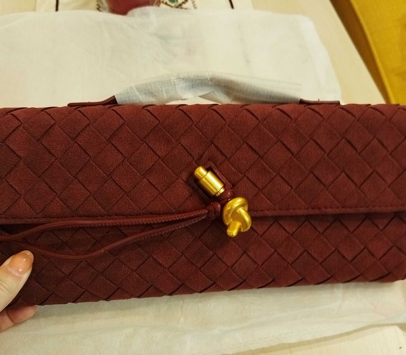 Чанта от The Commense