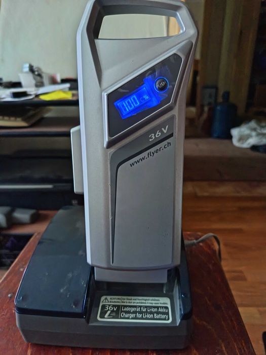 Bicicleta asistata electric pliabila model FLYER folding de Luxe R