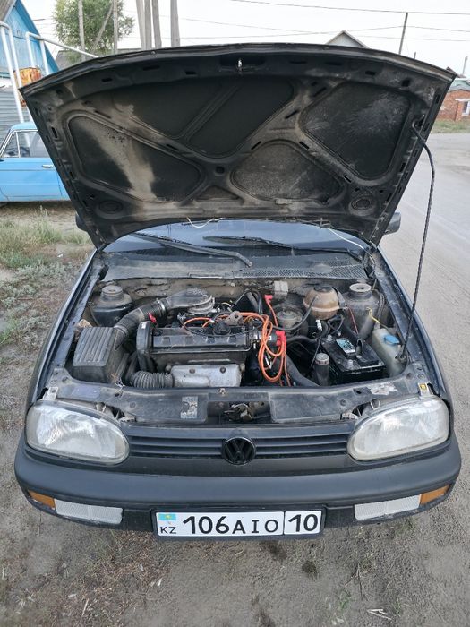 Продам VW Golf 3 1.6 ABU