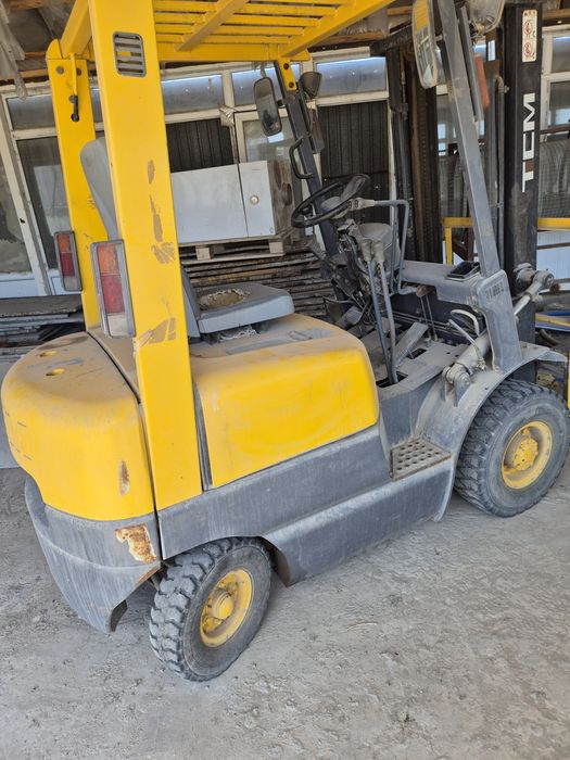 Вилочный погрузчик