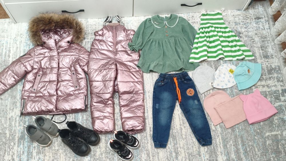 Продам пакет детской одежды