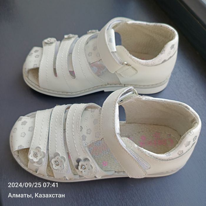 Кожаные сандалии 30р