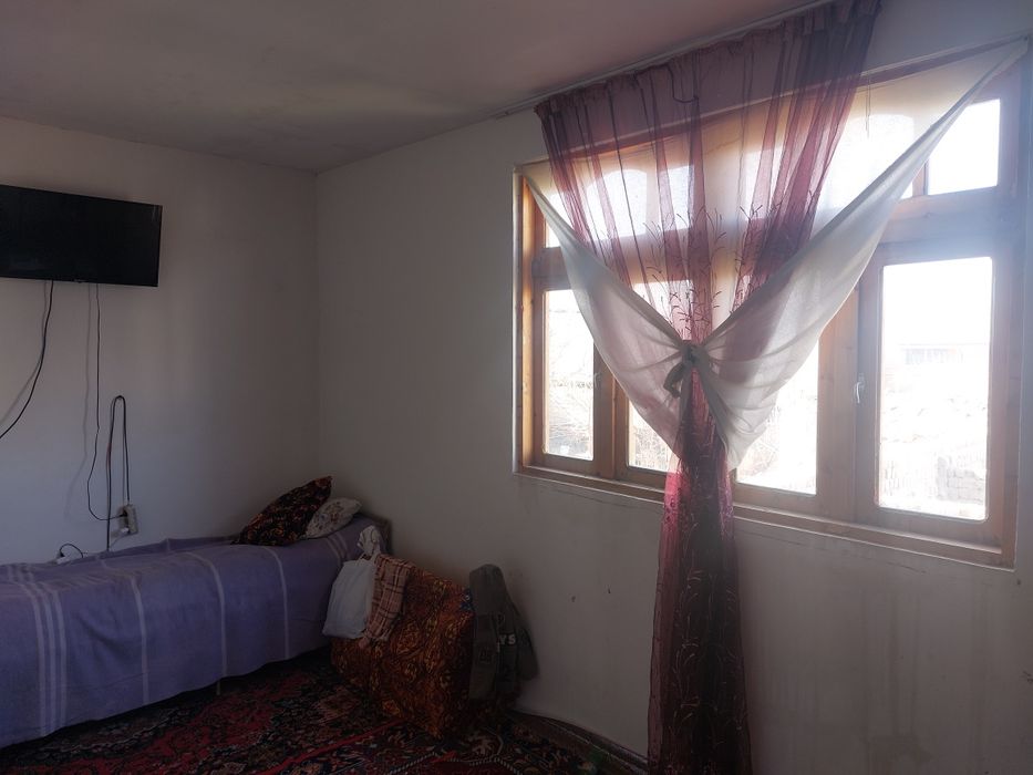 Срочно продайотся дом котеж!