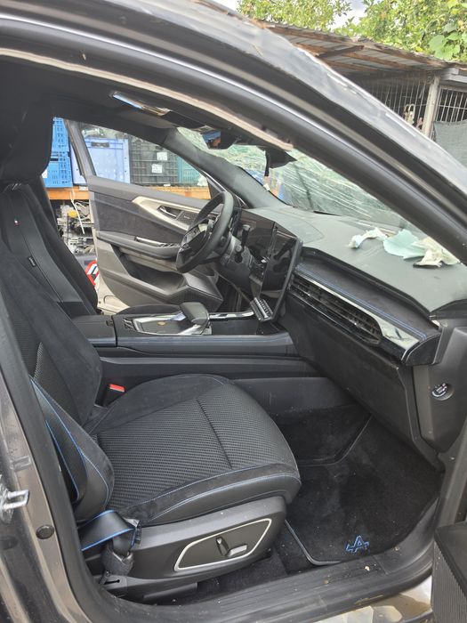 Dezmembrez Renault Austral 2025