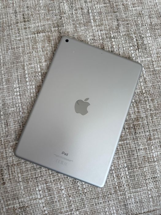 Ipad 7th generation 32 Gb