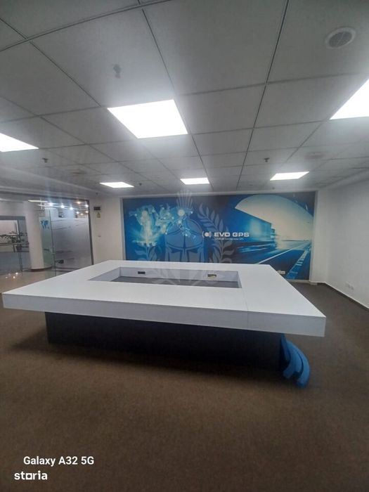 Spatii Comerciale /Birouri//Clinica// West Mall