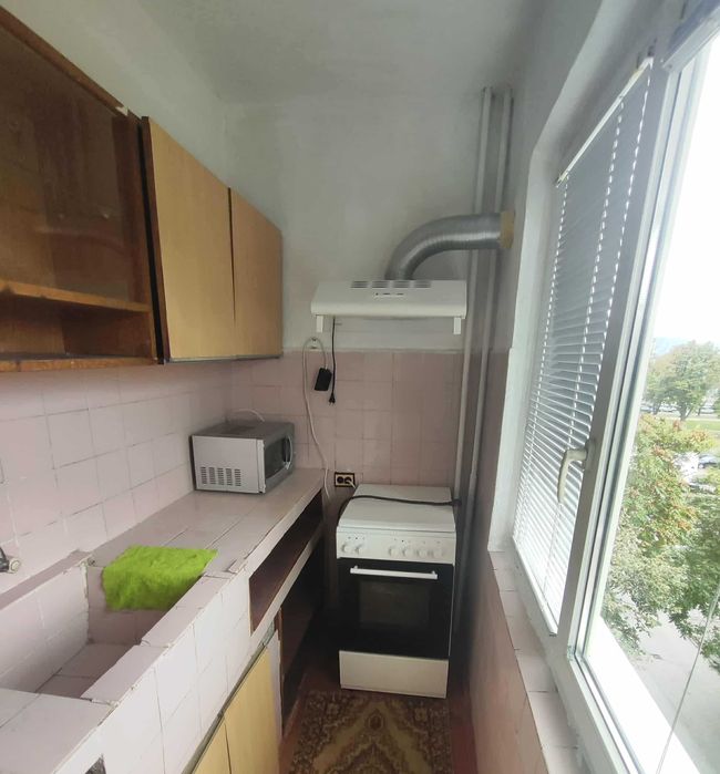 Дава се под наем Двустаен апартамент в Пловдив, Изгрев - 63 кв.м за 234.6 € - Снимка #3