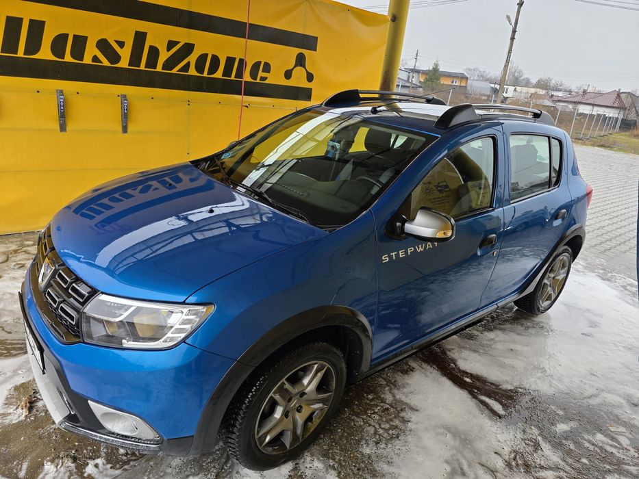 Vand Dacia Sandero Stepway 12/2019 si 23500km