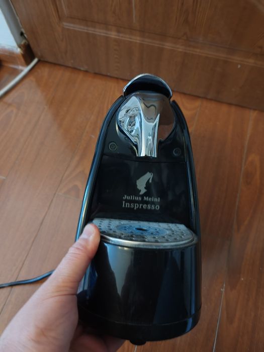 Aparat de cafea Julius Meinl Inspresso Pinta Black
Este în stare foart