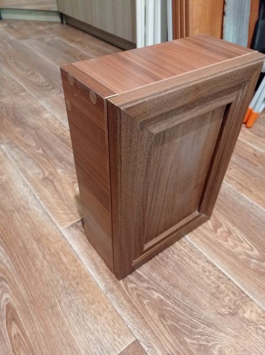 Продам ящик закрыть счётчик автоматы