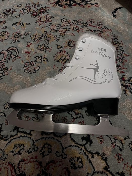 Фигурные коньки