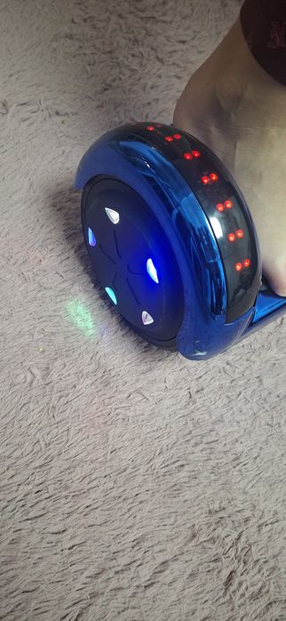 Hoverboard cu acumulator nou instalat