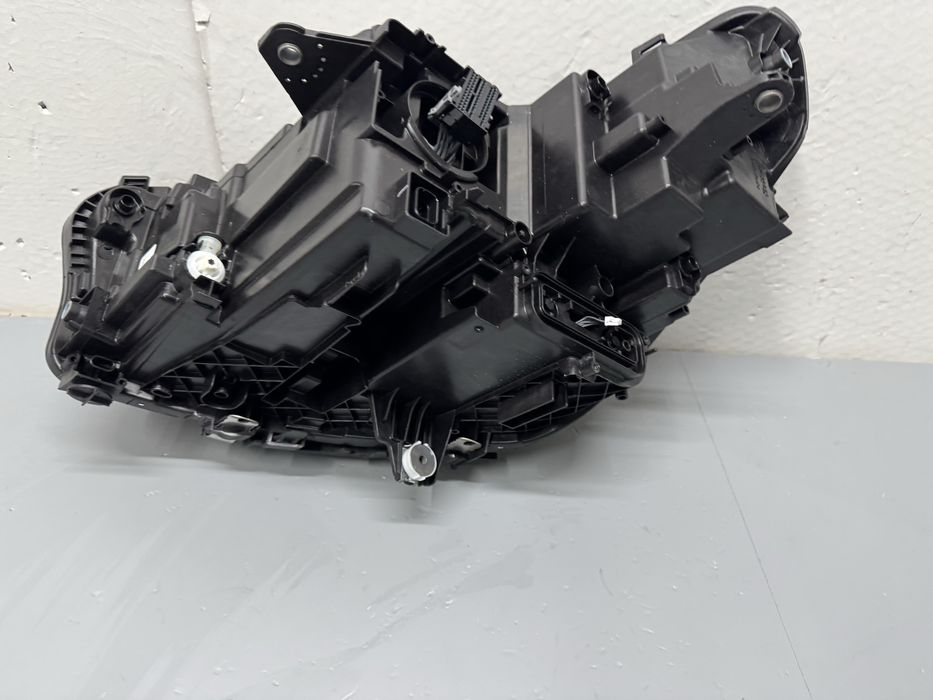 Far faruri bmw G60 G61 seria 5 led adaptive shadow 2024-2026 dreapta