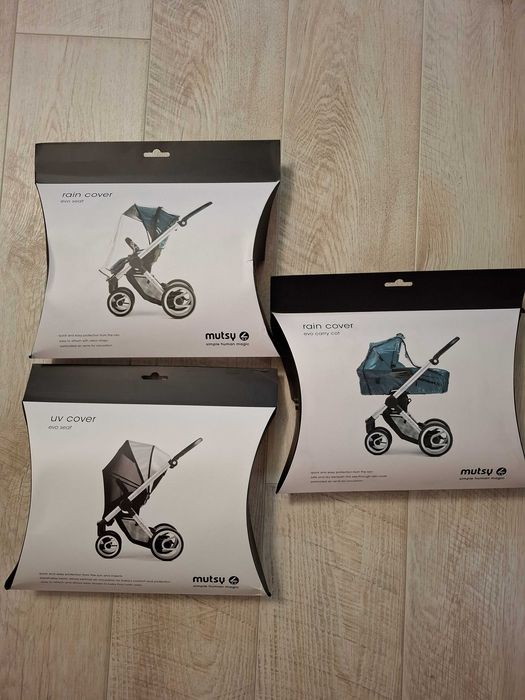 Бебешка количка Mutsy Evo + всички аксесоари.