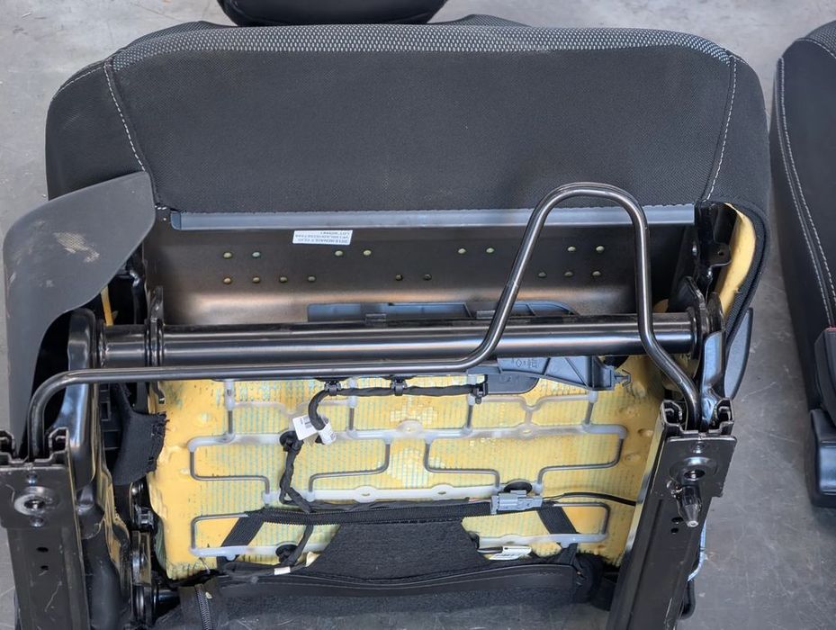 SCAUN FATA STANGA + DREAPTA / TEXTIL RENAULT CLIO IV 2015 0.9 BENZINA / 2012-2019