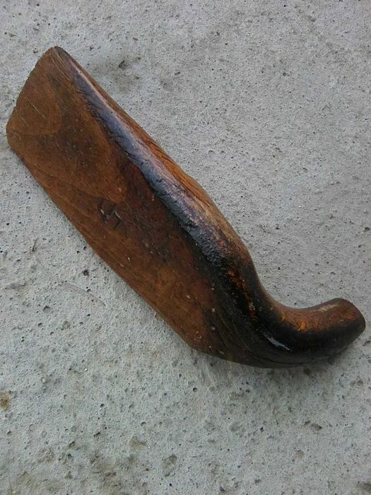 Продавам  вретена и др.