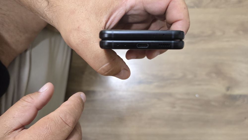 Samsung Galaxy Z Flip 3