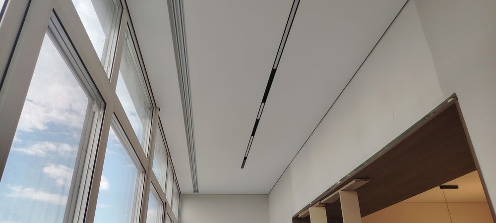 Натяжные потолки