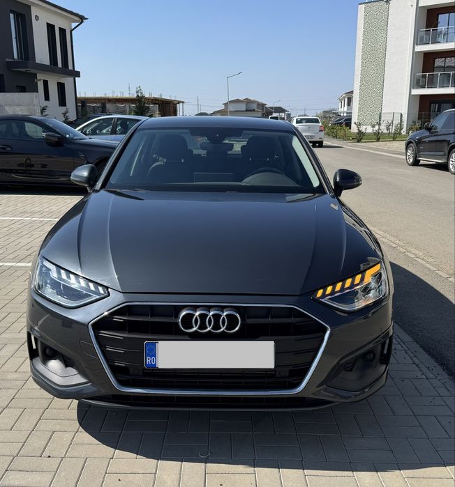 Vand Audi A4 35 TFSI , Benzina mild hybrid, an 2023, 22000 km, unic proprietar